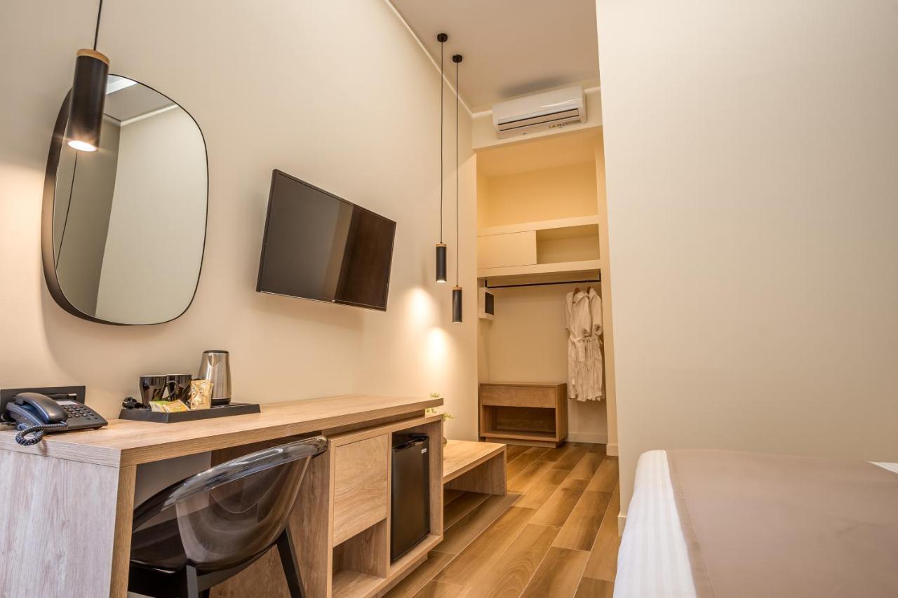 Philia Boutique Hotel Athena Bagian luar foto